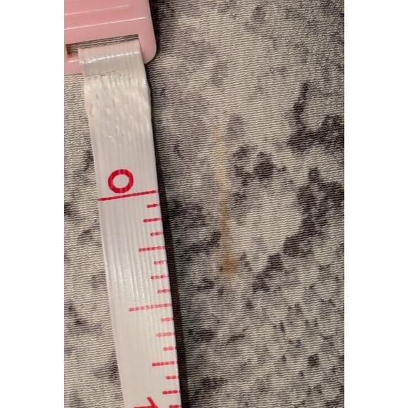 Joie ~ Size XXS ~ Rancher Irregular Snake Silk Print Top 100% Silk- Keyhole Back - Picture 10 of 10